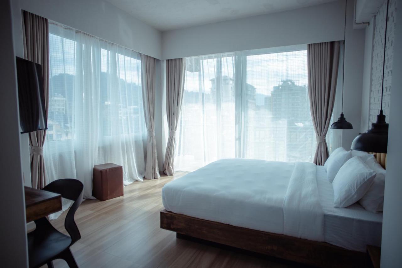 Jade City Hotel Покхара Экстерьер фото