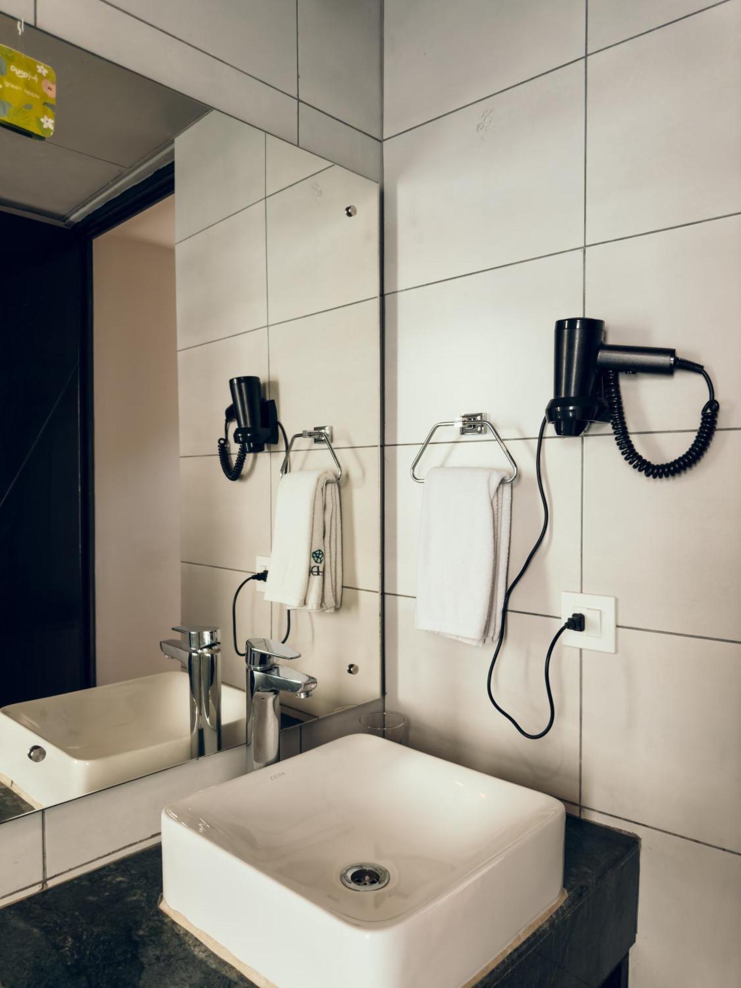 Jade City Hotel Покхара Экстерьер фото