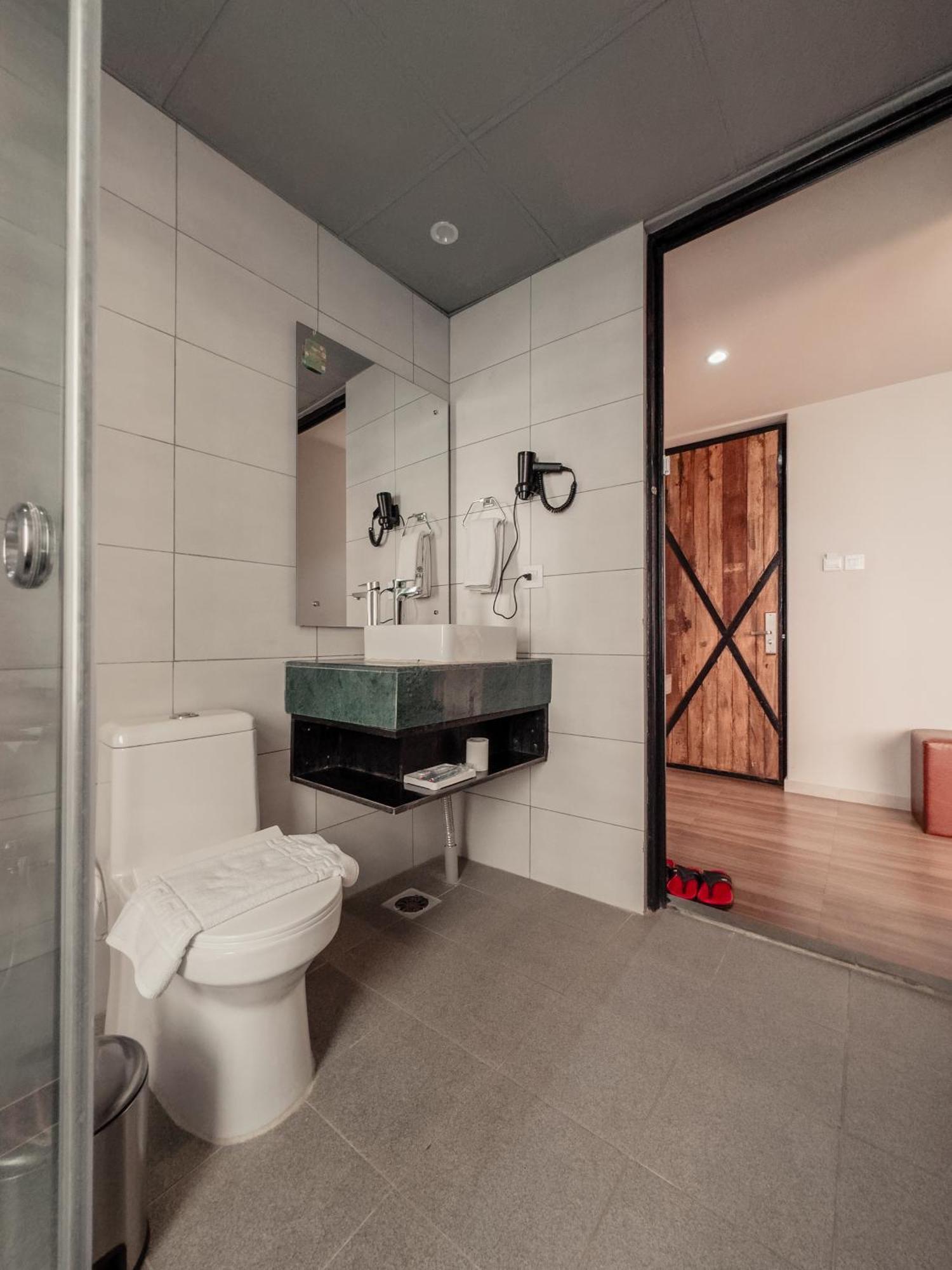 Jade City Hotel Покхара Экстерьер фото