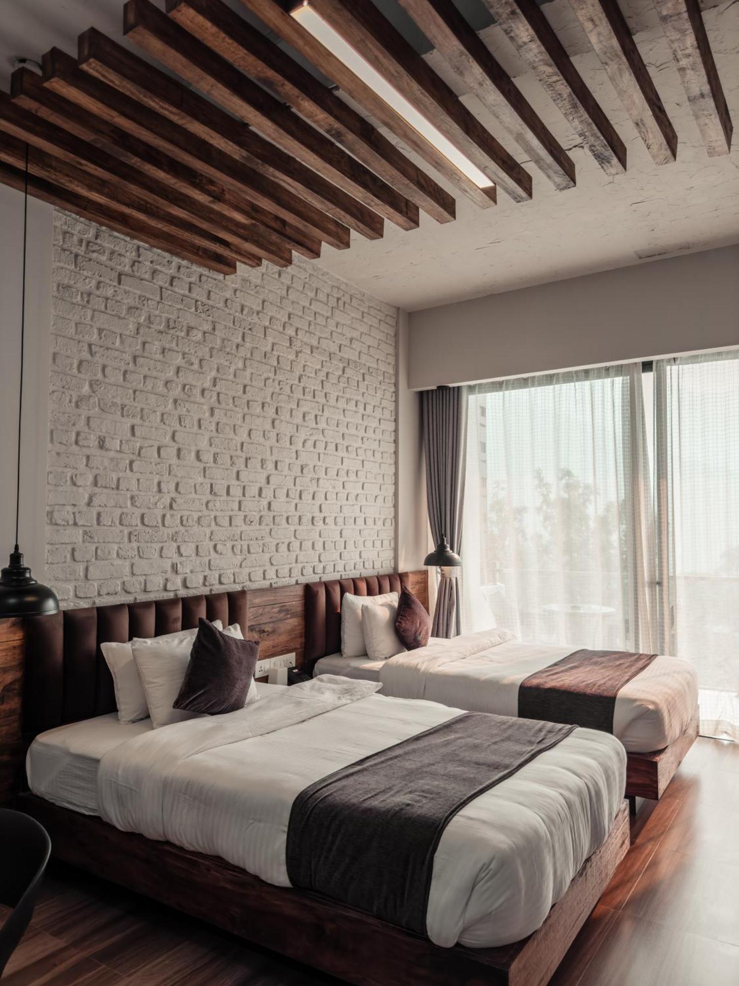 Jade City Hotel Покхара Экстерьер фото