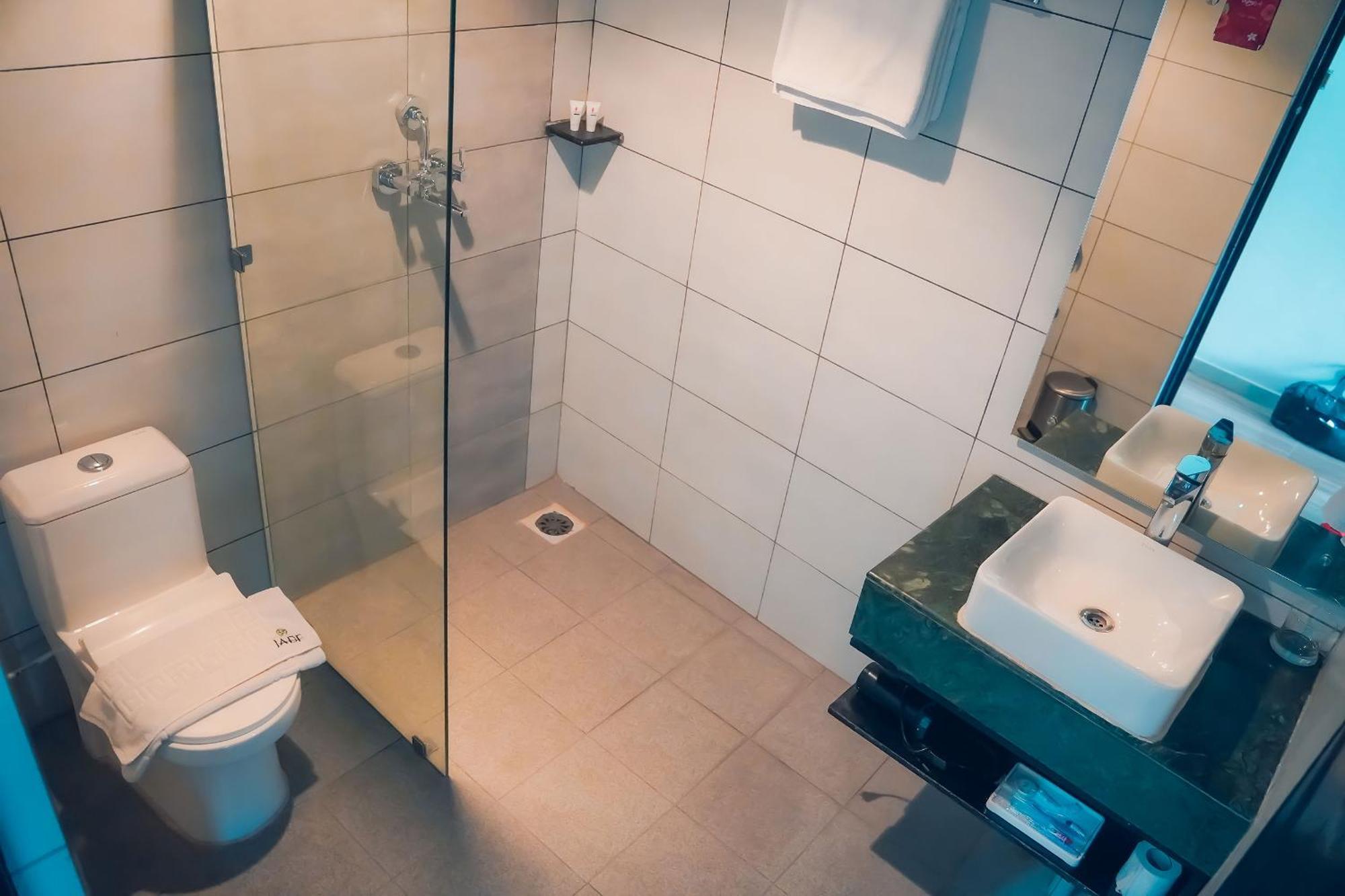 Jade City Hotel Покхара Экстерьер фото